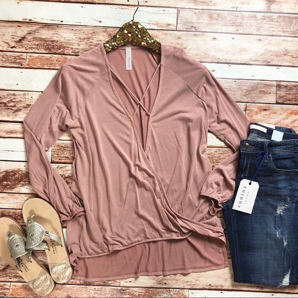 Blush criss cross front top - Picture 3 of 6